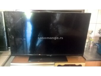 Panasonic 39" Smart Led Tv polomljen ekran