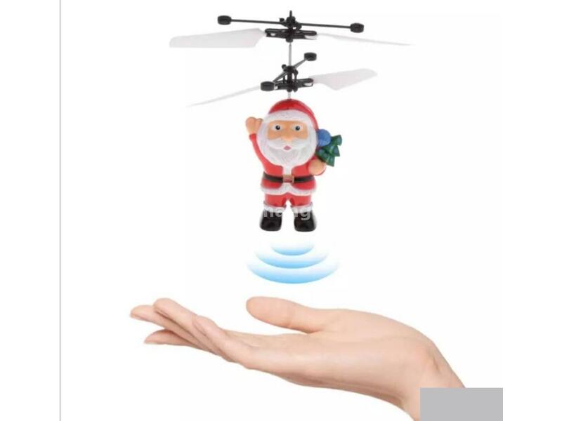 Leteci Deda Mraz na senzor