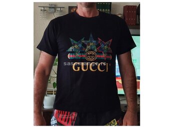 Gucci top majica, apsolutni hit, snizeno, vel. XS/48
