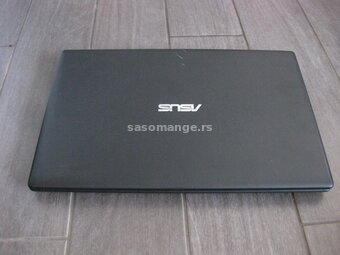 A21.ASUS X551C odlican laptop 15.6 inca