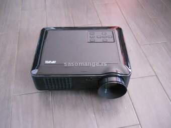 Powerful SV226 odlican projektor