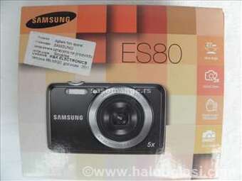 Samsung digital fotoaparat ES 80,5x zoom, kupljen 2012. god.