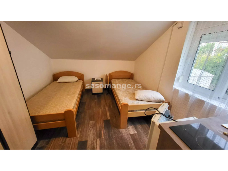 Apartmanski objekat koji funkcionise kao mini hotel, Sutomore