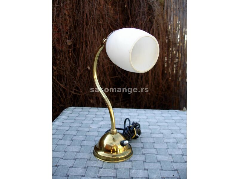 Stara stona lampa br.527