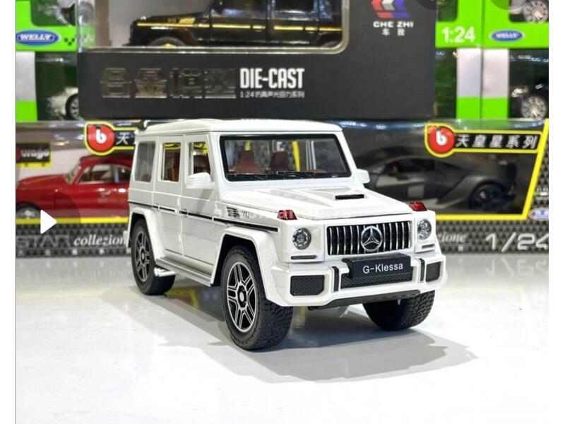 Mercedes Benz AMG G63 metalni autić beli