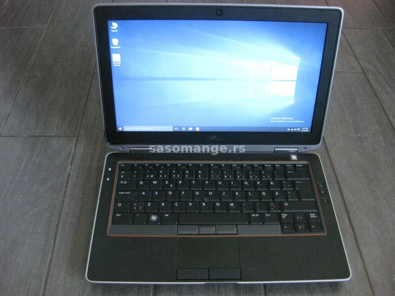 A43.DELL Latitude E6320 odlican laptop