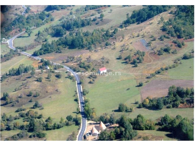 Eko-selo na Žabljaku. Ponuda za poslovanje u Crnoj Gori.
Plac od 8.000 m2 nalazi se u ravnici na ...