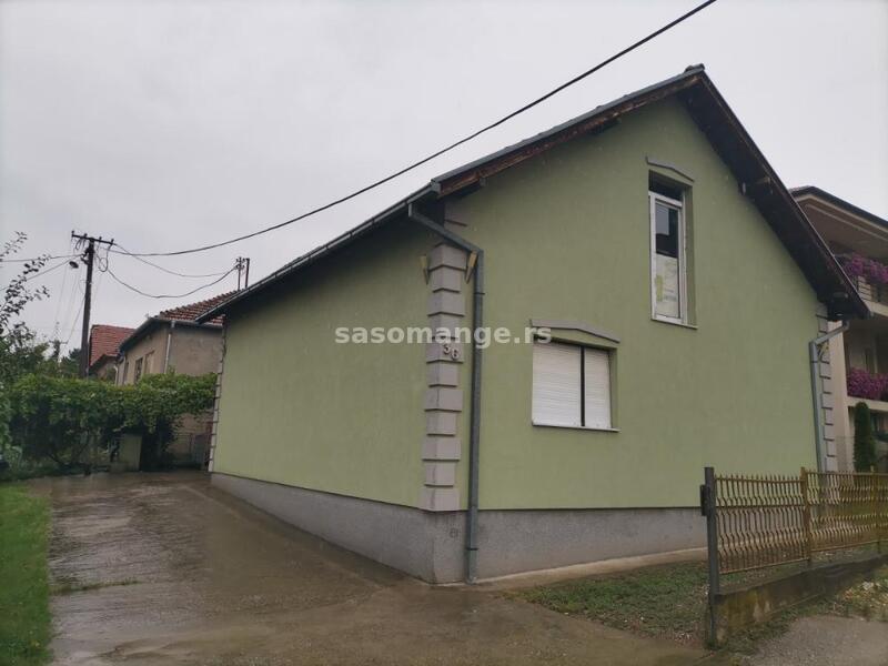 Komforna kuća na Hisaru, Leskovac ID#2742