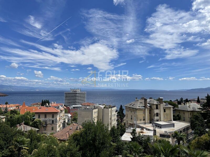 Opatija, 205.88m2, stan u lijepoj secesijskoj vili