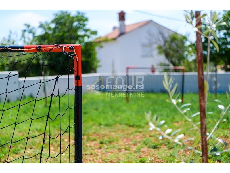 Istra, Marčana - okolica, odlična kuća s bazenom