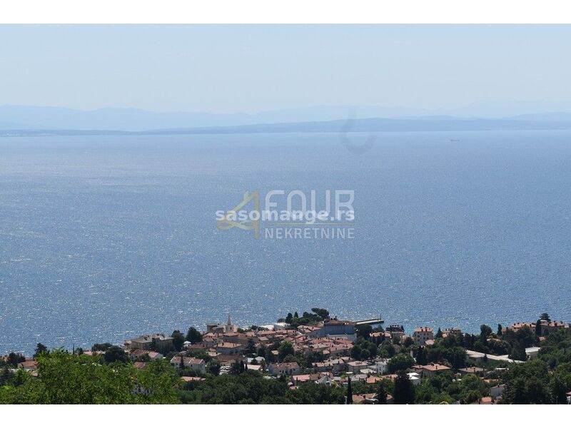 Lovran, Oprić, kuća s panoramskim pogledom