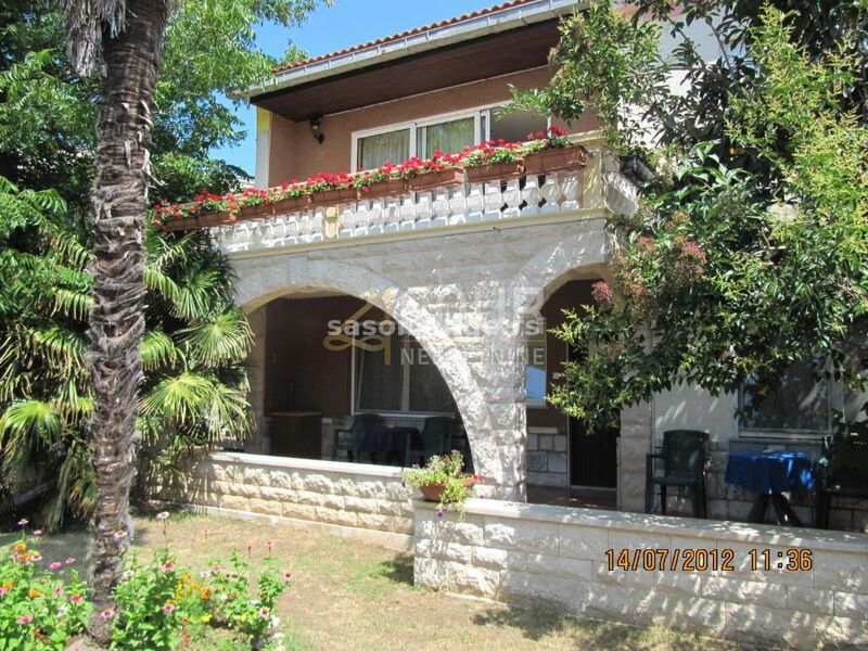 Istra, Pula, 32m2 + 38m2, 2 stana