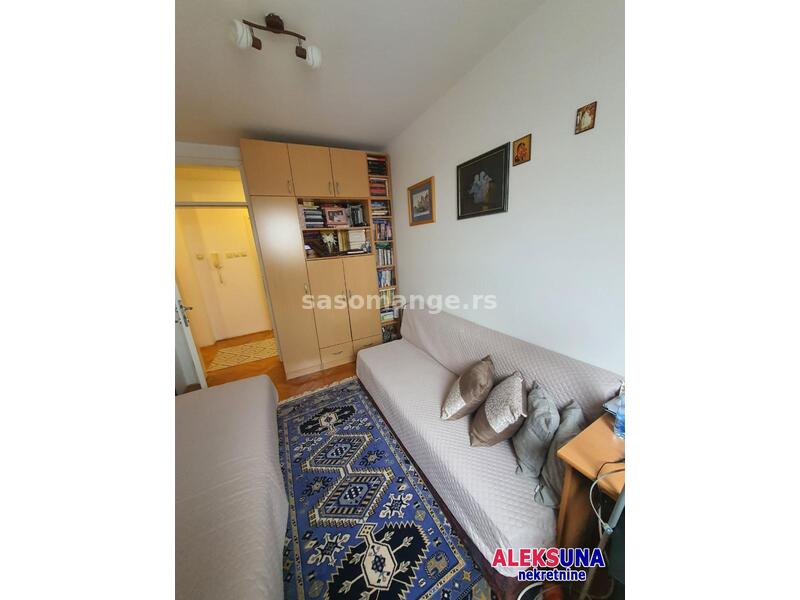 NOVI SAD - SAJAM - 46.00 m2