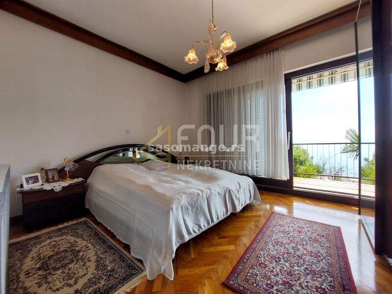 Opatija, 130m2, 3s+db, balkon, pogled