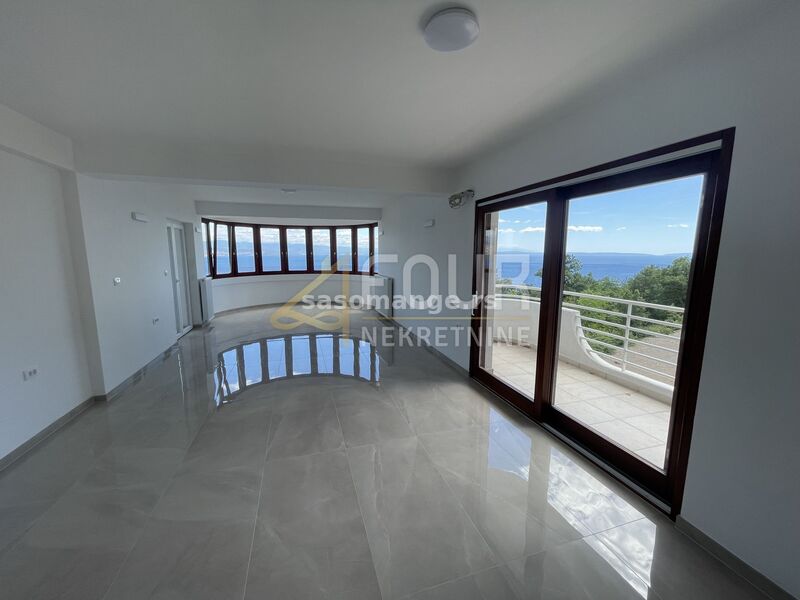 Opatija, 170.45m2, 2s+db, 3 terase, balkon, pogled, parking