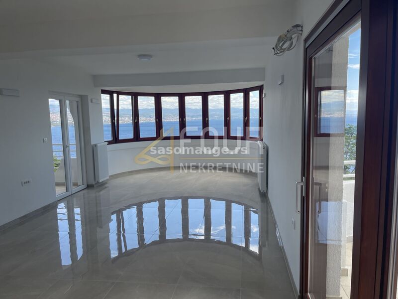 Opatija, 170.45m2, 2s+db, 3 terase, balkon, pogled, parking