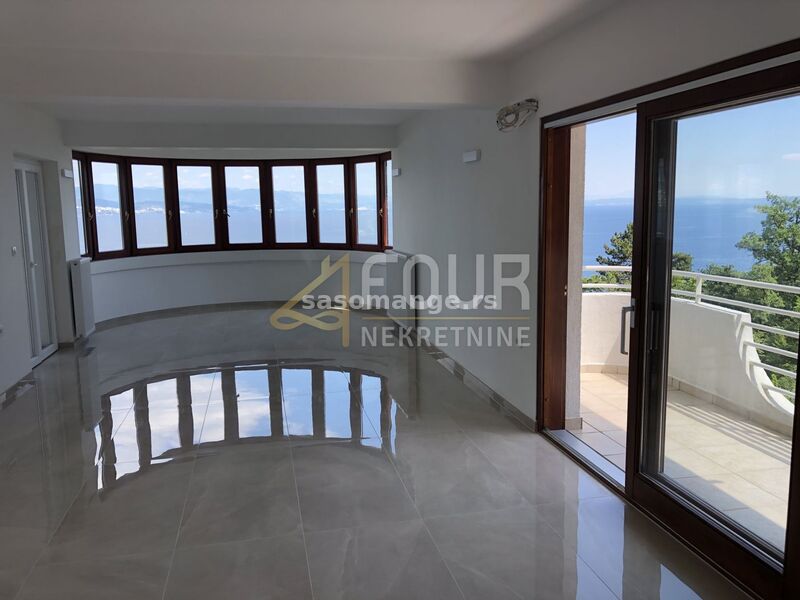 Opatija, 170.45m2, 2s+db, 3 terase, balkon, pogled, parking