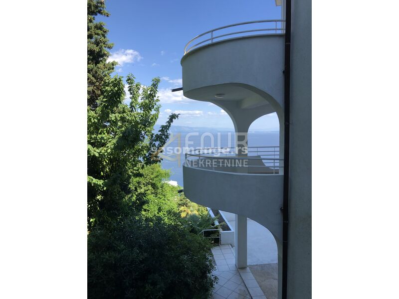 Opatija, 170.45m2, 2s+db, 3 terase, balkon, pogled, parking