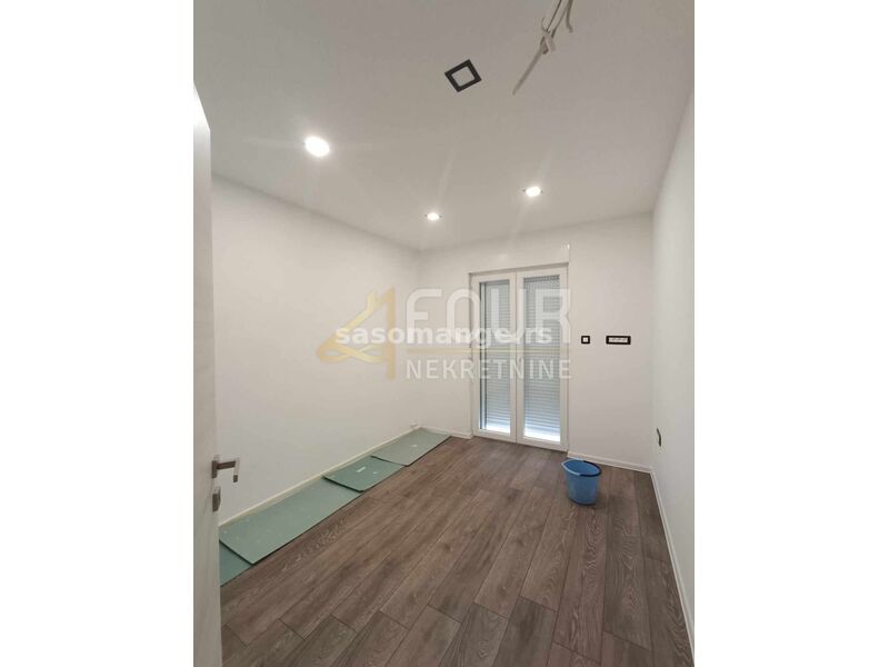 Najam, Viškovo, novogradnja, 90m2, 3s+db, balkon