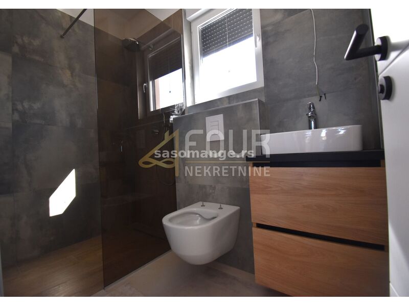 Istra, Banjole, novogradnja, penthouse, 2s+db, lođa