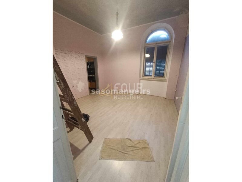 Opatija, 106m2, 3skl, velika terasa, 30m od mora