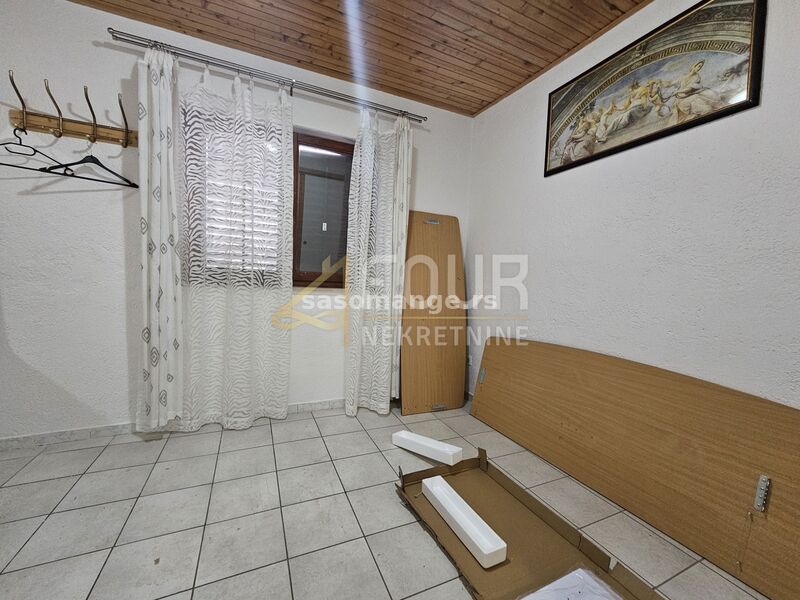 Crikvenica, Dramalj, 181m2, 3 apartmana + bungalov, okućnica, blizina mora