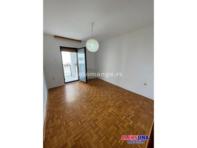 NOVI SAD - PODBARA - 94.00 m2