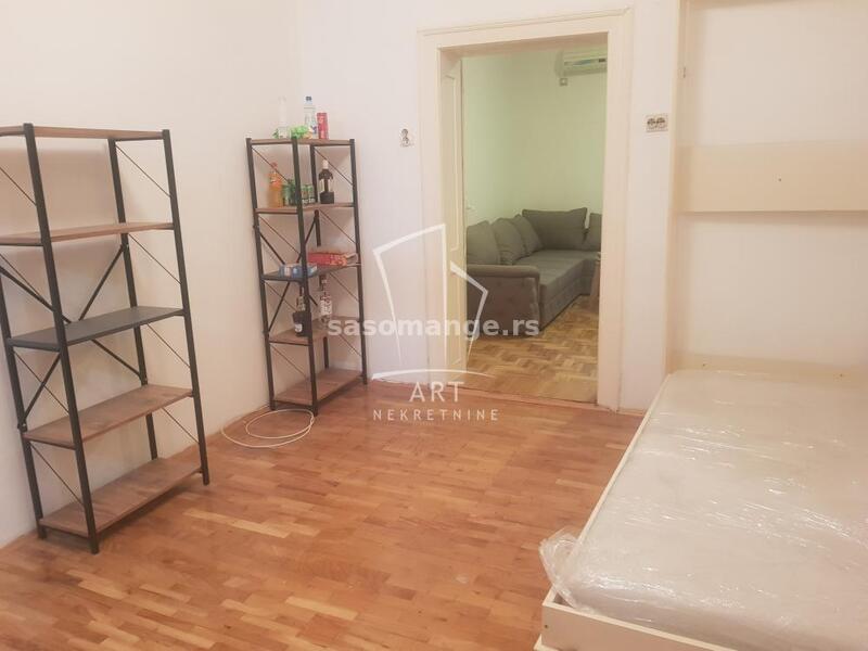 Savski venac, Manasijeva, mereno 40m2 ID#8802