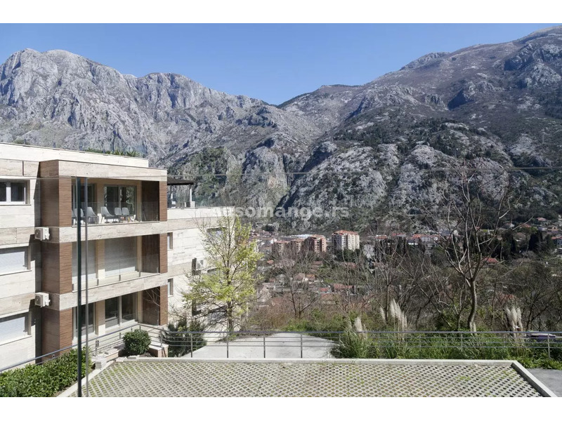 Moderni stanovi u kompleksu u Škaljarima, Kotor