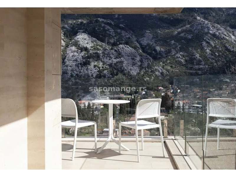 Moderni stanovi u kompleksu u Škaljarima, Kotor