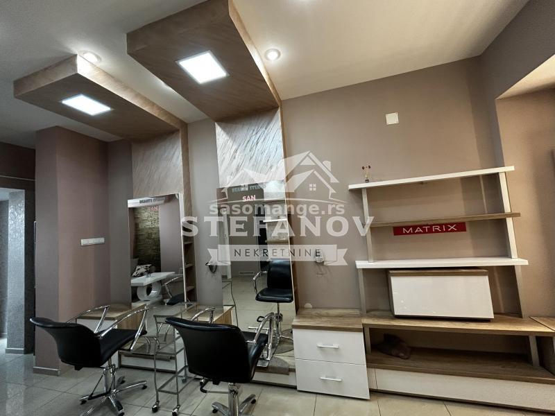 Kompletno opremljen kozmetički salon u naselju Brigadira Ristića ID#1548