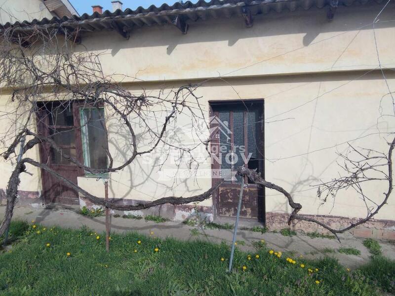Kuća sa potkrovljem Ečka ID#1658