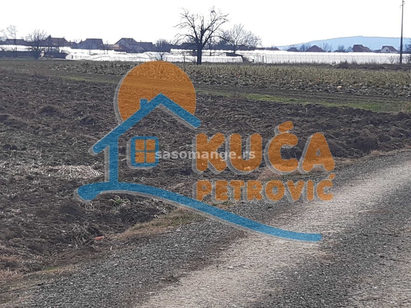 Plac, Novo selo 3309m2