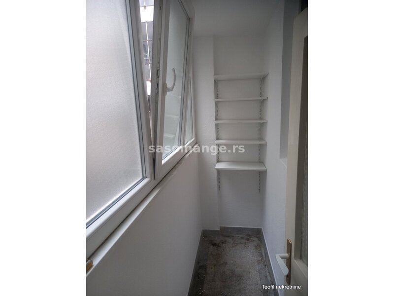 NOVI BEOGRAD ,BLOK 1 - FONTANA ,60m2 , (L) ,750e