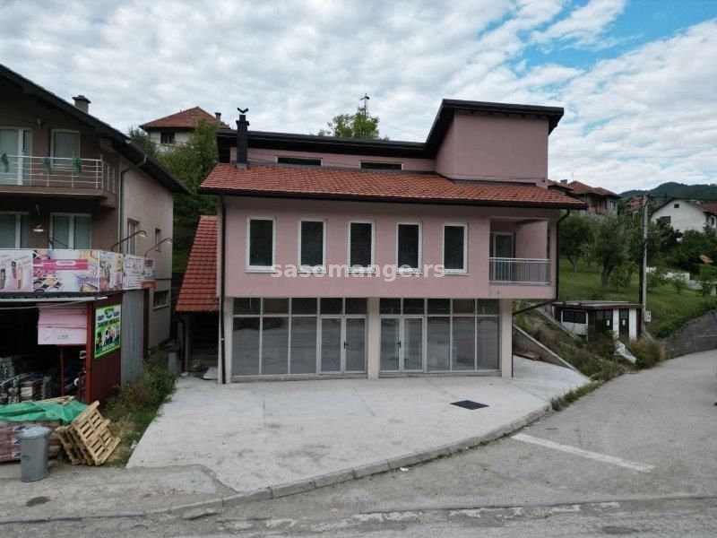 Prodaje se poslovno stambeni objekat 360 m2,ul.Mileševska, Prijepolje