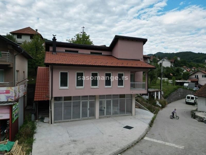 Prodaje se poslovno stambeni objekat 360 m2,ul.Mileševska, Prijepolje