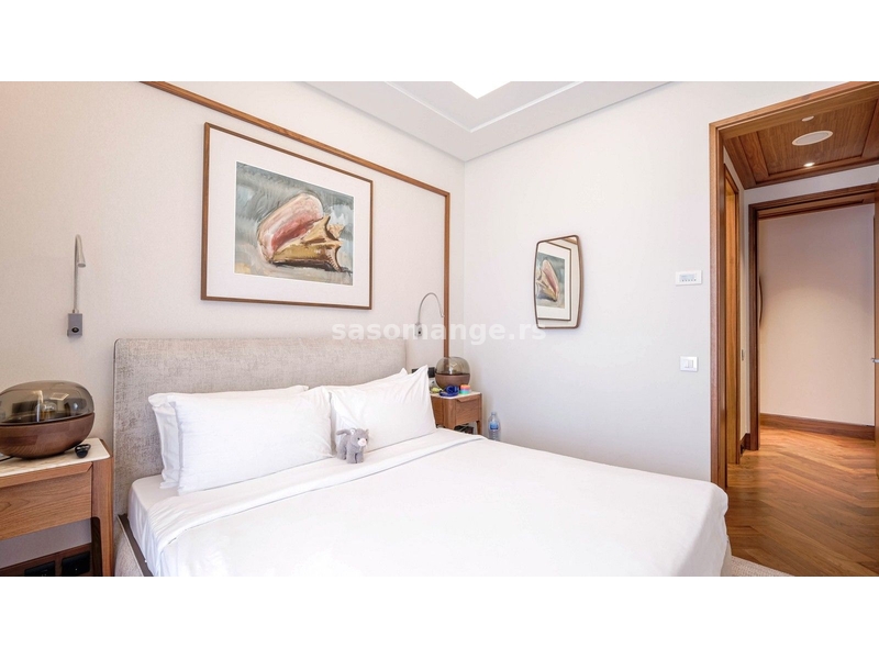 Porto Montenegro dvosoban apartman u rezidenciji Baia, Regent Pool Club.
Površina stana 183 m...