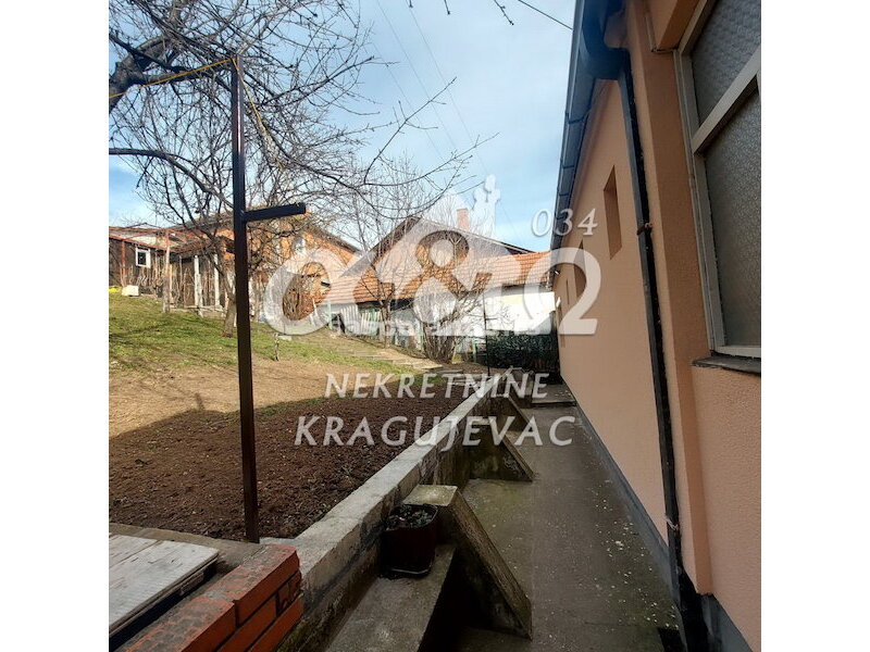 Kragujevac, Stanovo, kuća