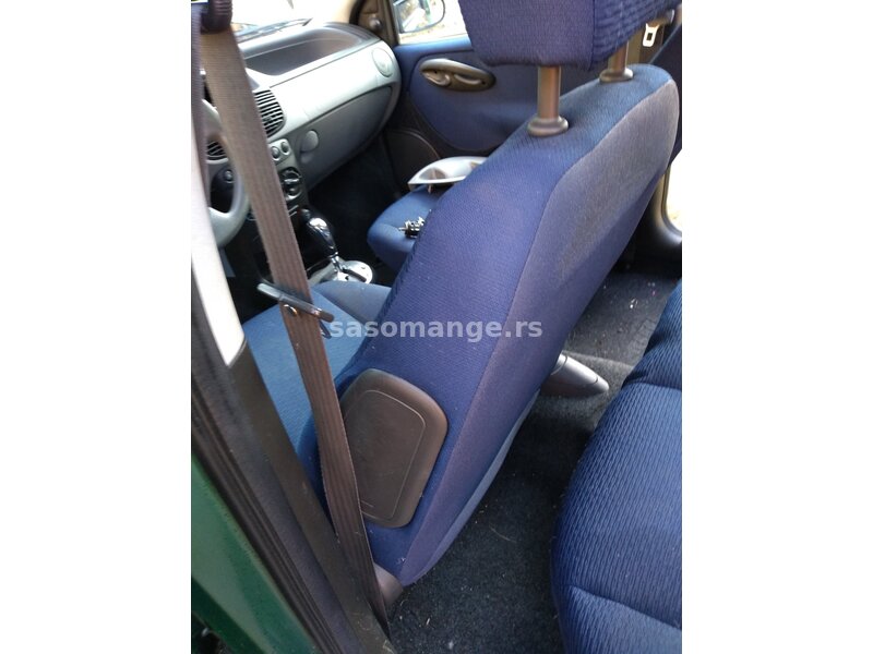 Prednja sedista Punto 2 5v sa airbagovima