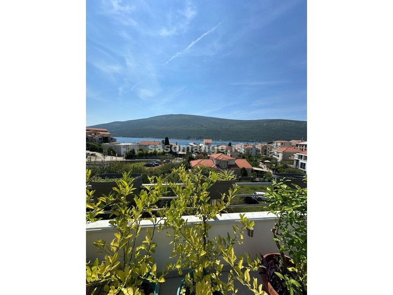 3-soban stan sa pogledom na more u Đenovićima, Herceg Novi
Površina stana 87 m2
Raspored:Apartm...