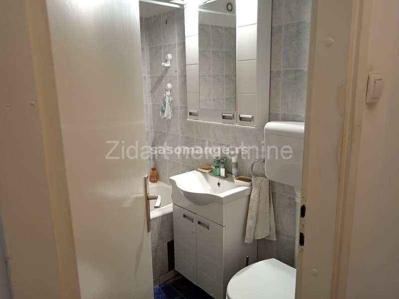 Zemun, Gornji grad 49+6m2, renoviran