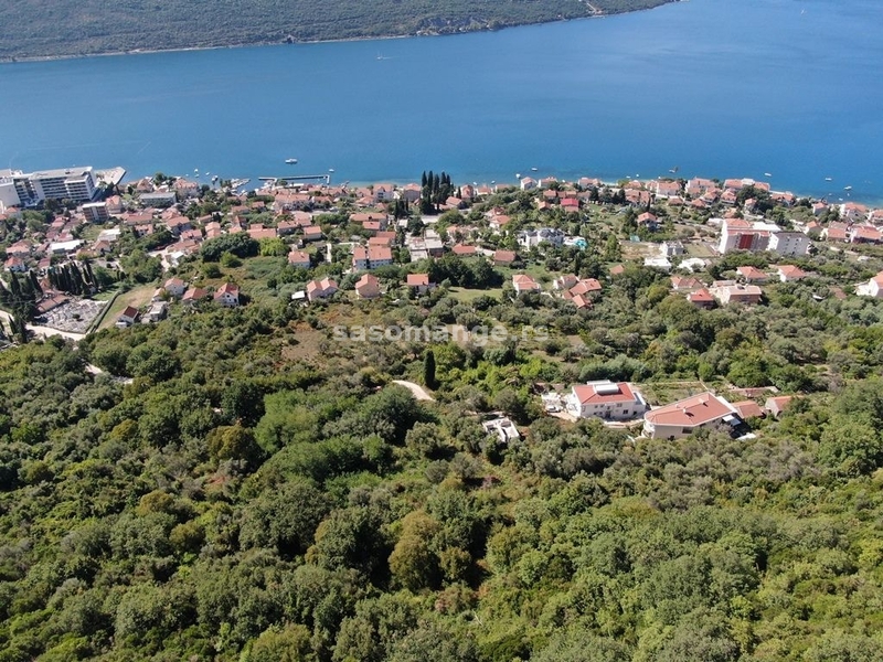 Prodaja zemljišta za kompleks vila - Kumbor, Porto Novi

Ukupna površina zemljišta je 14.000 m2.
...