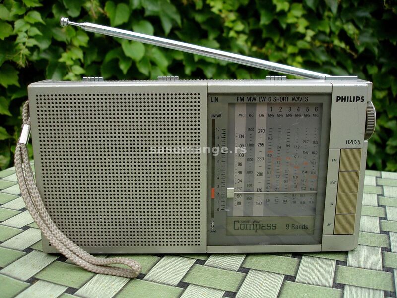 PHILIPS D2825 Compas - kvalitetni radio prijemnik iz 1986.