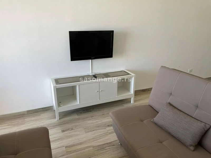 Studio apartman u komplesku, prva linija do mora, Dobra Voda