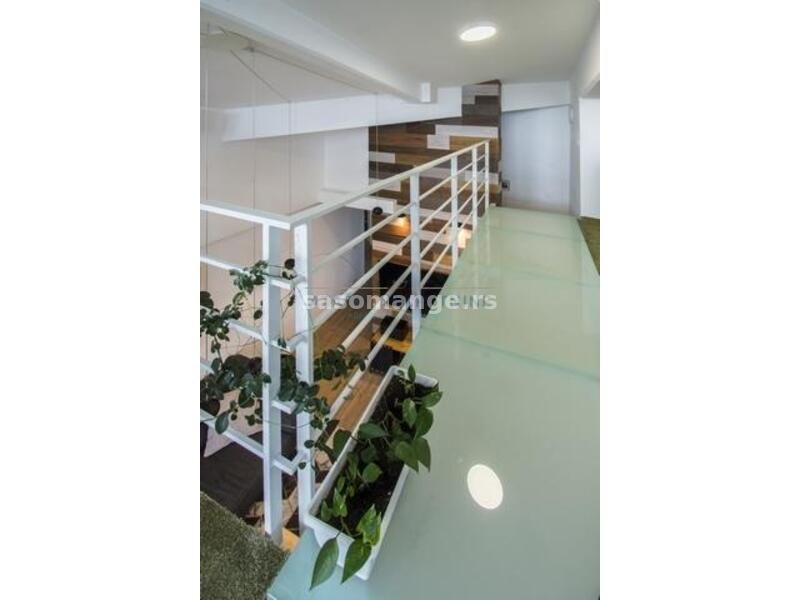 Novi Beograd-YUBC, Bul.Mihaila Pupina, lux, 160m2 ID#54326