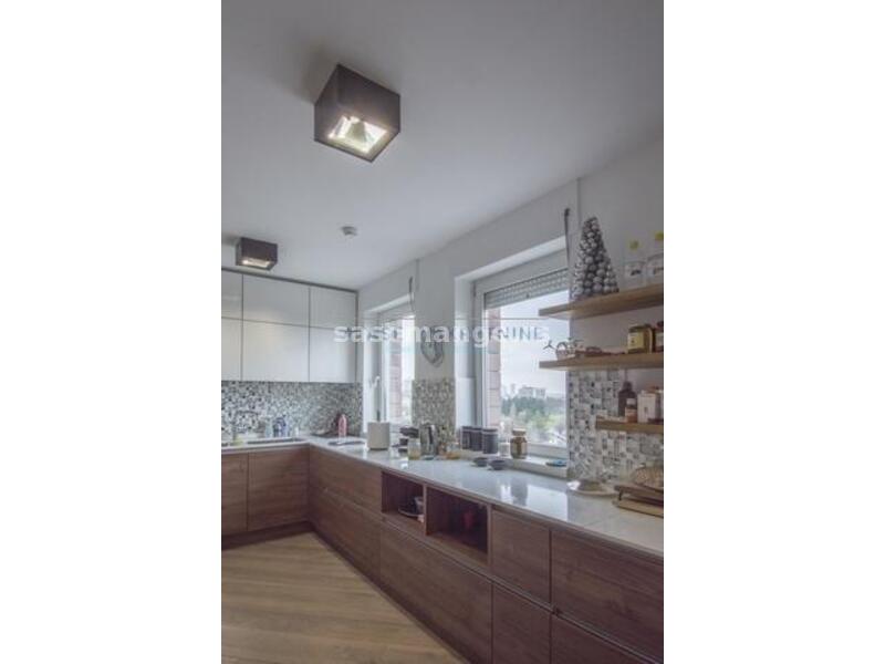 Novi Beograd-YUBC, Bul.Mihaila Pupina, lux, 160m2 ID#54326