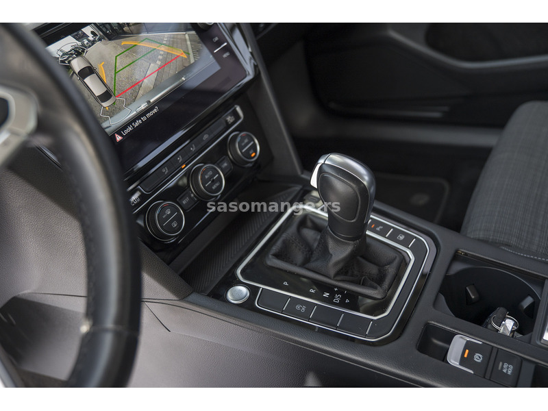 Passat B8 1.6TDI DSG Navigacija Kamera