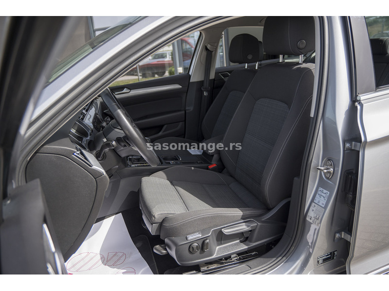 Passat B8 1.6TDI DSG Navigacija Kamera