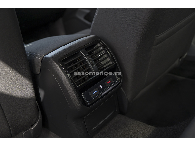 Passat B8 1.6TDI DSG Navigacija Kamera