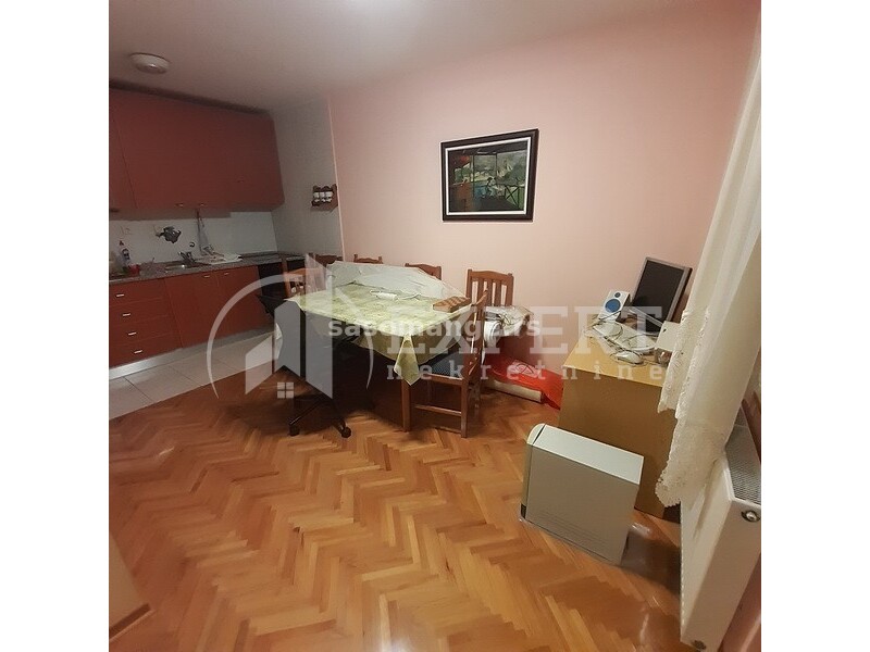 Lux porodična kuća, 250m2, plac 211m2, Donja Vrežina